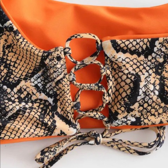 [zaful] • [one shoulder reversible bikini] - Picture 4 of 6